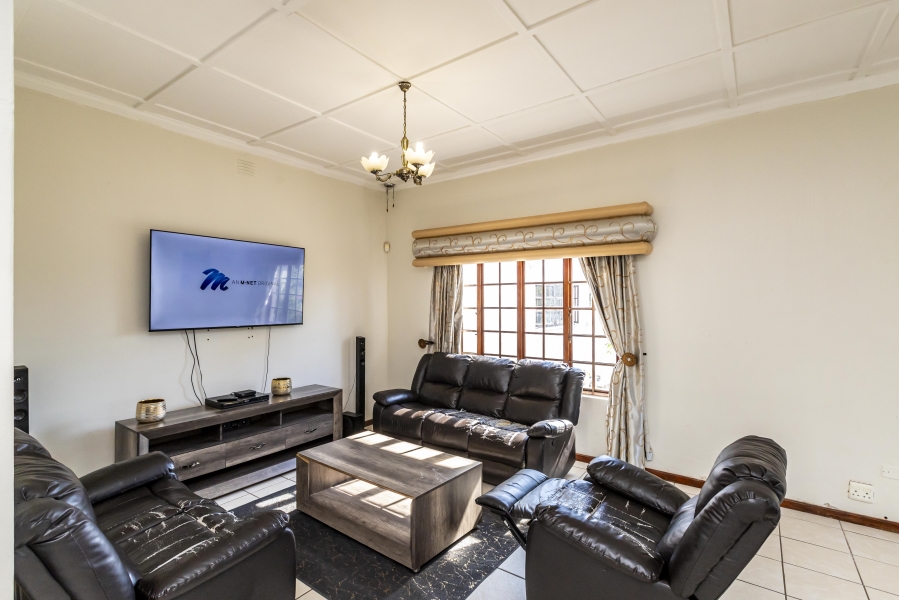 To Let 3 Bedroom Property for Rent in Selborne Eastern Cape